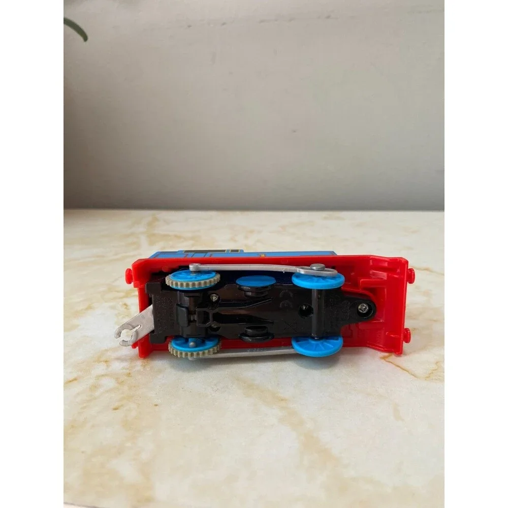 Thomas Tank Engine Trackmaster Motorized Toy Train Railway Engine 2013 Working